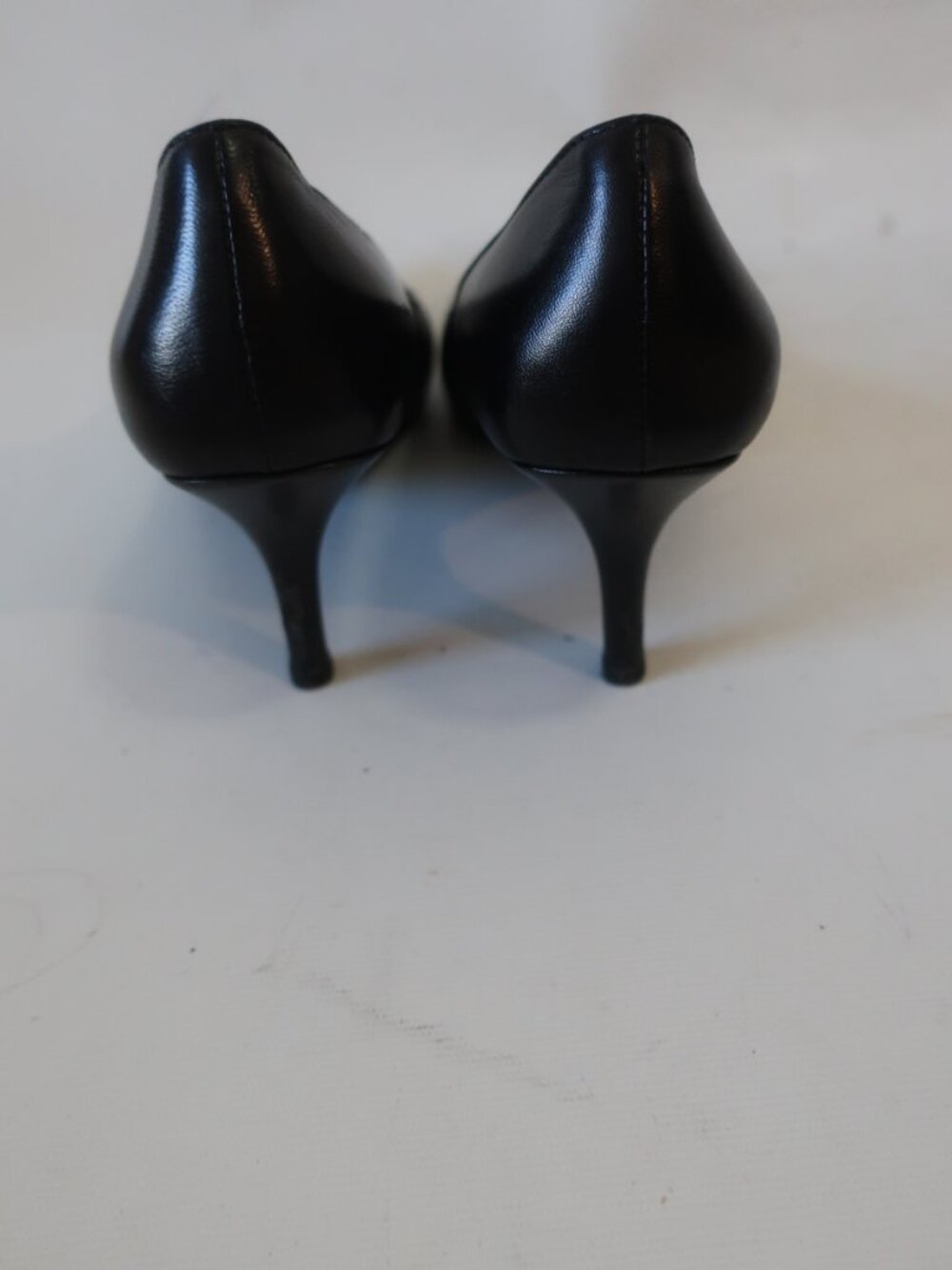 Womens Prada Black Leather Pointy Toe Pumps 38 EU/US 8 - Picture 7 of 13